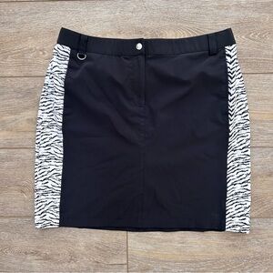 Chico's Zenergy Golf skort black and white animal print sides Athletic Medium